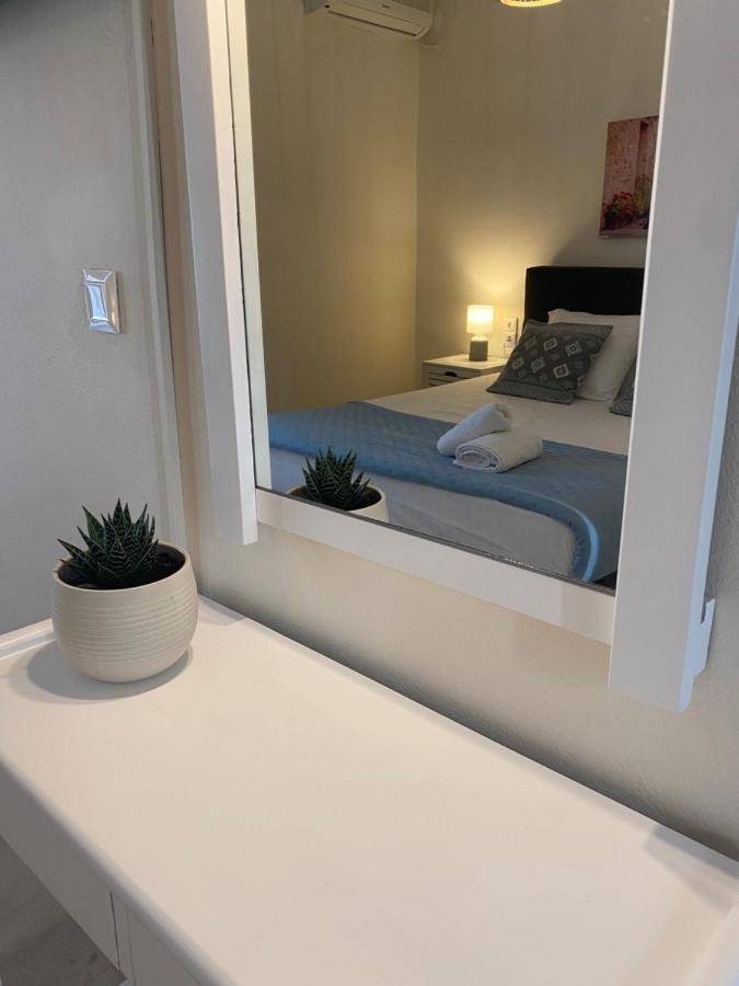 Libera Private Rooms Párga Exterior foto